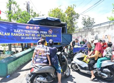 Lanud Muljono Gelar Bazar Beras Murah Bakti Teritorial Prima Dalam Rangka HUT Ke-80 TNI Tahun 2025