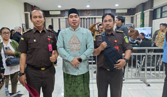 Diperiksa Hakim Tipikor Gus Yasid mengaku Terima Uang Rp.20 Miliar