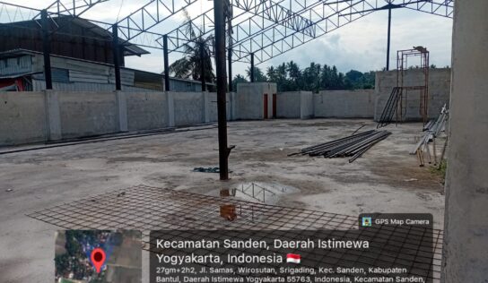 Pembangunan KDKMP Srigading Masuki Tahap Pemasangan Rangka Baja