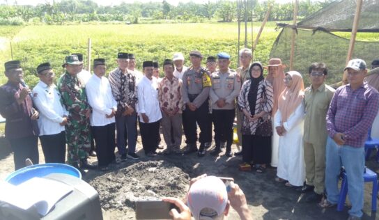 Danramil 13/Kretek Hadiri Peletakan Batu Pertama Masjid Al-Mukhlisin