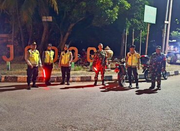 Babinsa Gilangharjo Laksanakan Pengamanan Malam Takbiran Idul Adha 1447 H