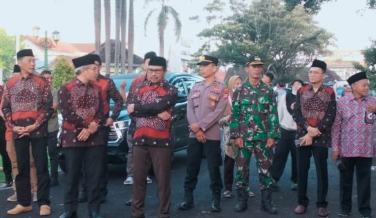 Kodim 0729/Bantul Turut Amankan dan Dampingi Pemberangkatan Jemaah Haji Bantul
