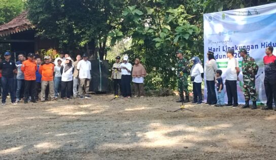 Kodim 0729/Bantul Bersama Instansi dan Warga Gelar Aksi Bersih Sungai Bedog