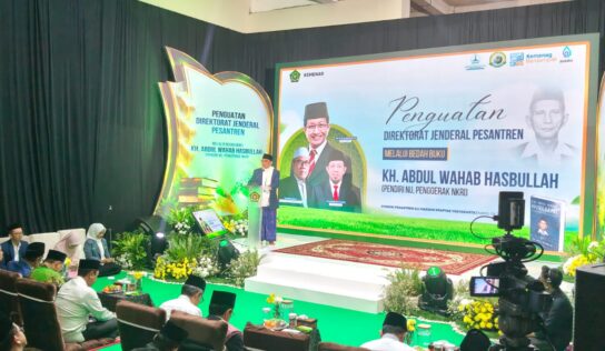 Babinsa Panggungharjo Laksanakan Pengamanan Kunjungan Menteri Agama RI di Ponpes Ali Maksum Krapyak