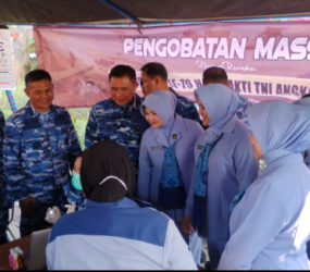 Peringati Hari Bakti TNI AU ke-79, Lanud Adi Soemarmo Gelar Bakti Kesehatan Gratis bagi Ratusan Warga