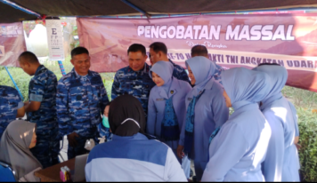 Peringati Hari Bakti TNI AU ke-79, Lanud Adi Soemarmo Gelar Bakti Kesehatan Gratis bagi Ratusan Warga